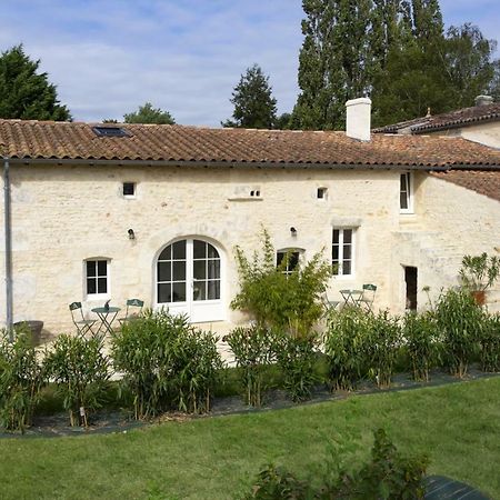Le Clos De Tesson Luaran gambar