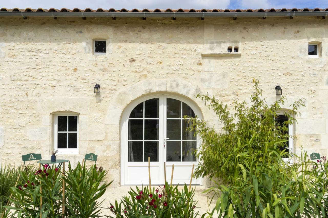 Le Clos De Tesson Luaran gambar